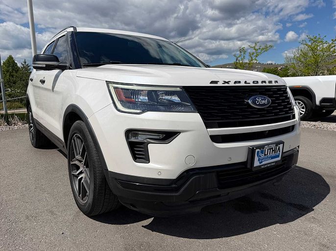 2018 Ford Explorer
