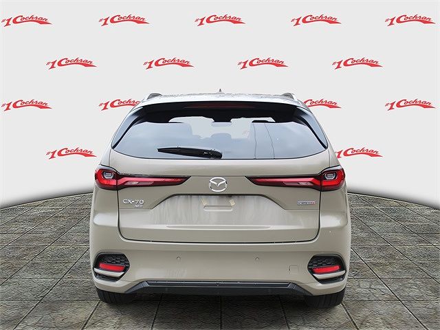 2025 Mazda CX-70