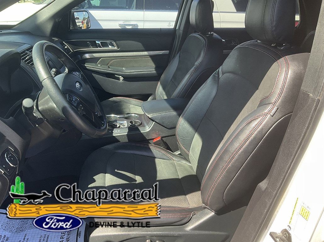 2019 Ford Explorer XLT image 4