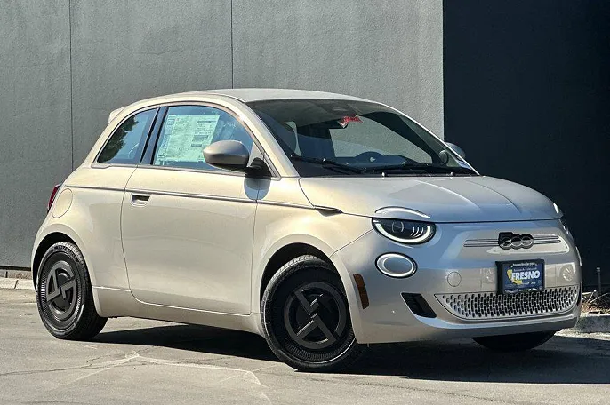 2025 Fiat 500e