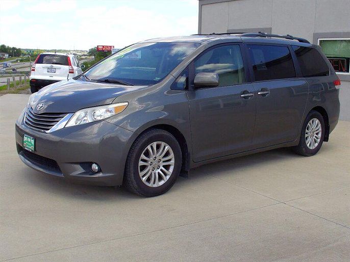 2012 Toyota Sienna