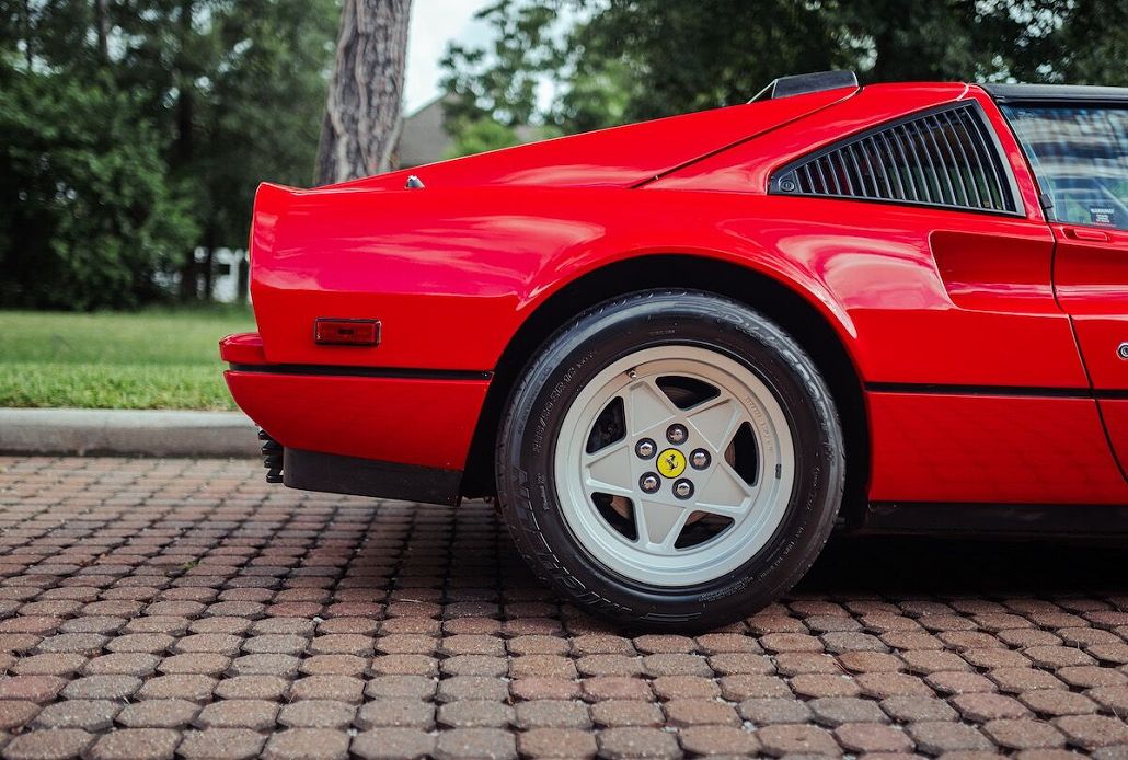 1987 Ferrari 328 GTS image 4