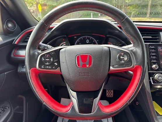 2019 Honda Civic Type R Touring photo 11