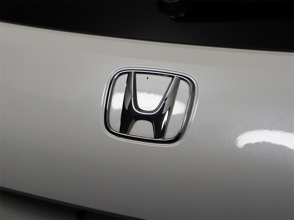 2024 Honda HR-V EX-L image 3