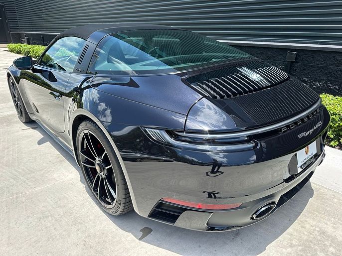 2023 Porsche 911