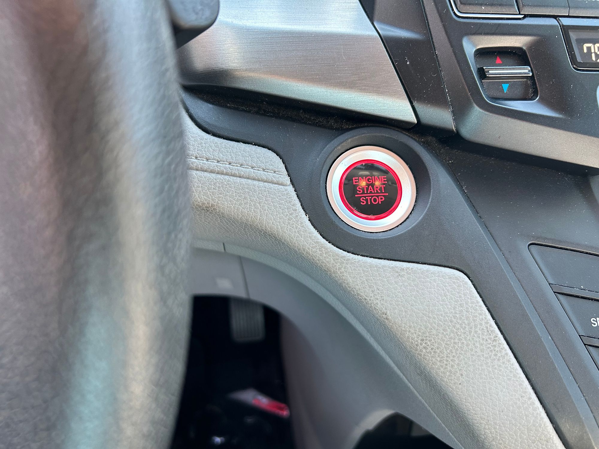 2019 Honda Odyssey LX image 9