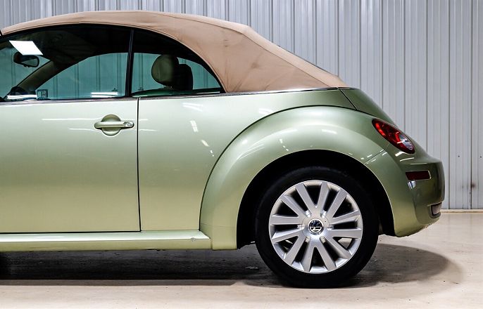 2008 Volkswagen New Beetle