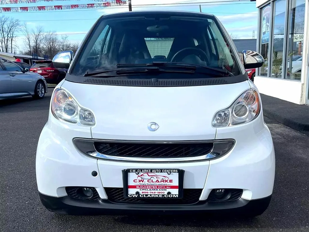 2011 Smart Fortwo Pure image 4