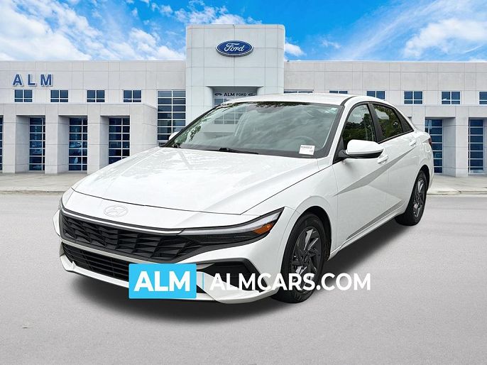 2024 Hyundai Elantra
