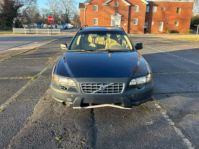 2004 Volvo XC70