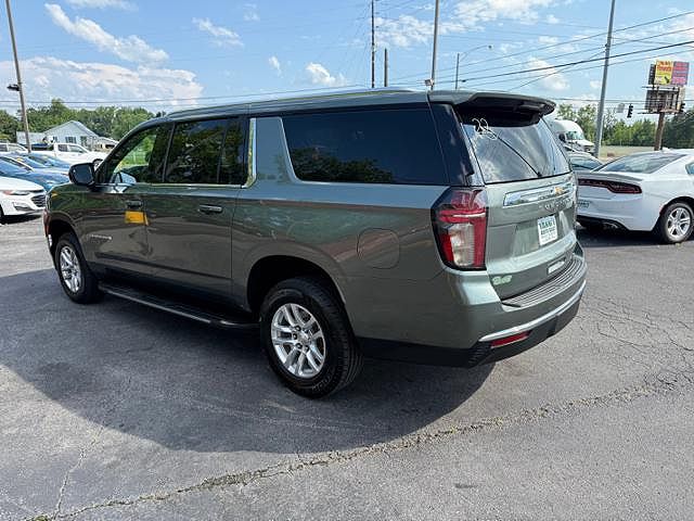 2023 Chevrolet Suburban