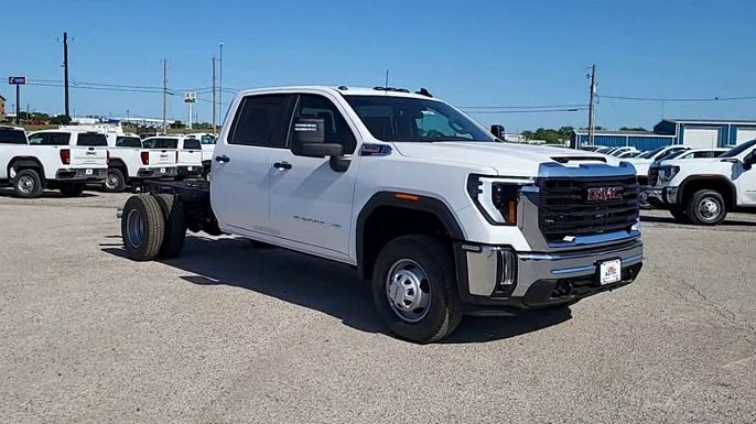 2025 GMC Sierra 3500HD