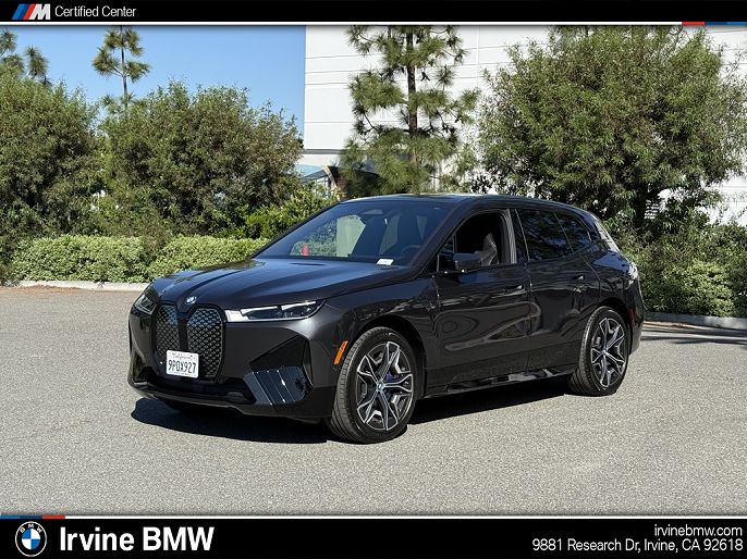 2025 BMW iX