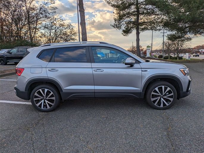2023 Volkswagen Taos