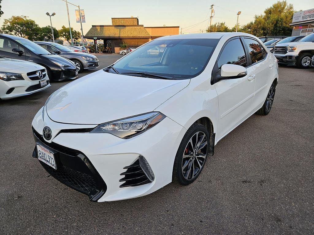 2018 Toyota Corolla XSE image 0