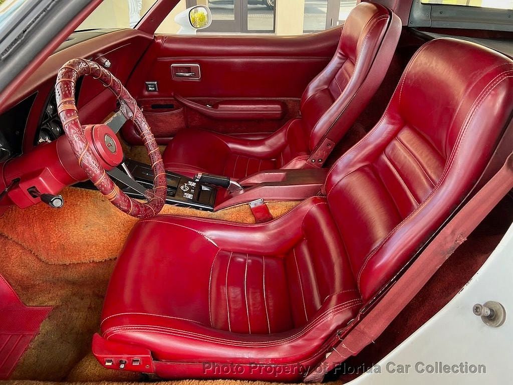 1982 Chevrolet Corvette null image 56