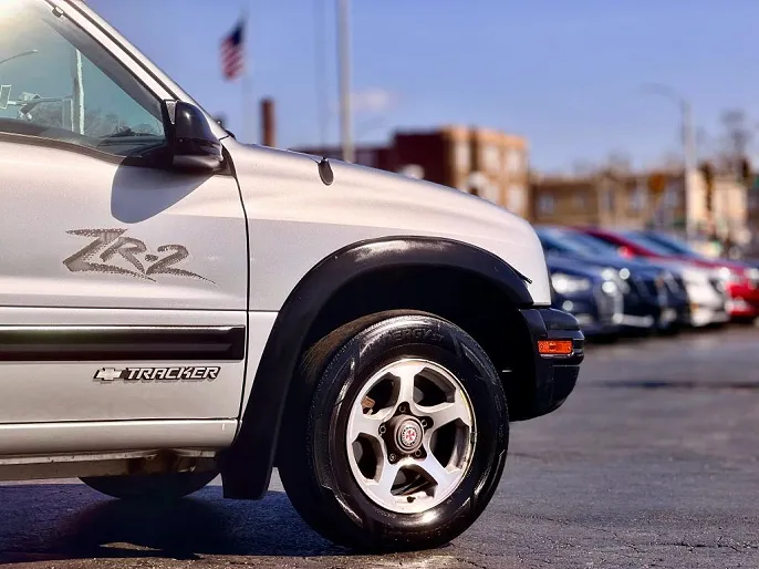 2004 Chevrolet Tracker