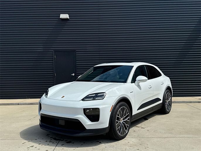 2024 Porsche Macan