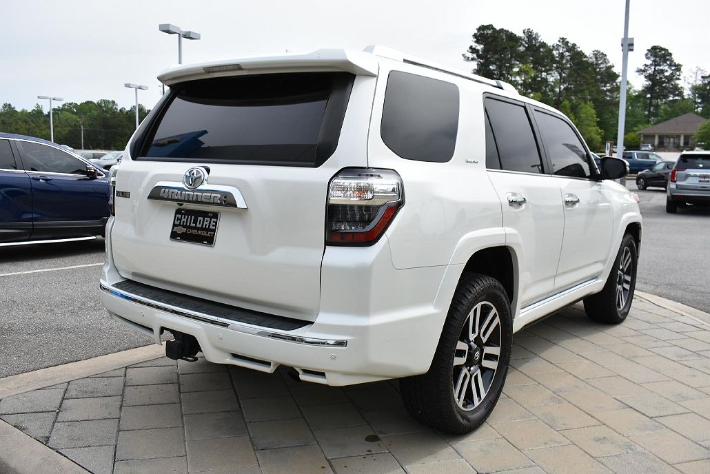 2017 Toyota 4Runner Limited Edition image 3