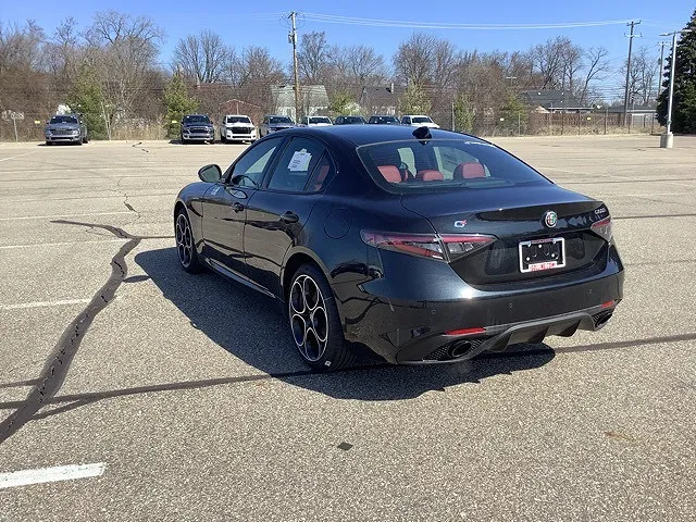2025 Alfa Romeo Giulia