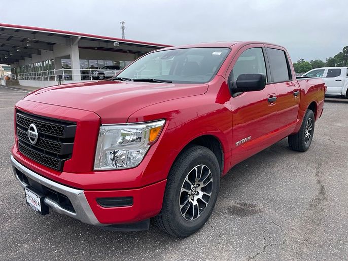 2022 Nissan Titan