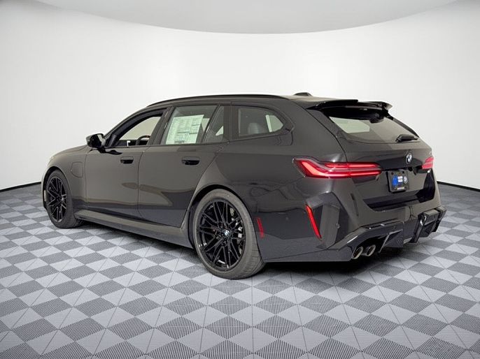 2027 BMW M5