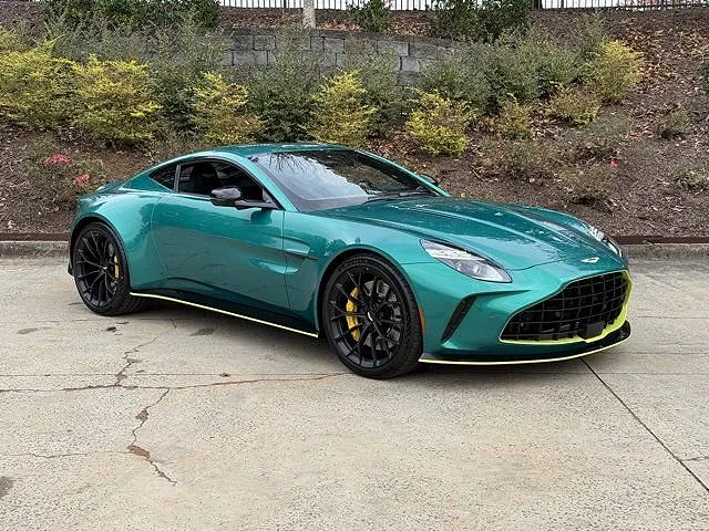 2025 Aston Martin V8 Vantage