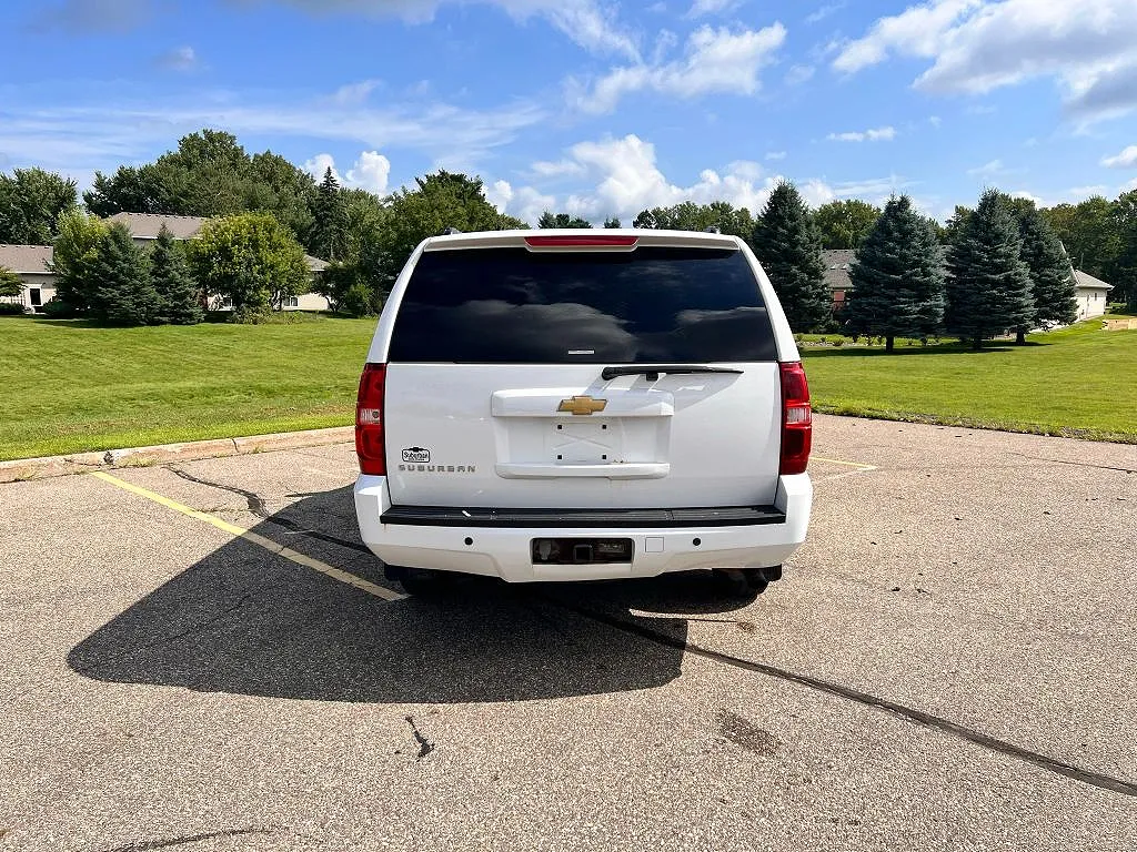 2011 Chevrolet Suburban 2500