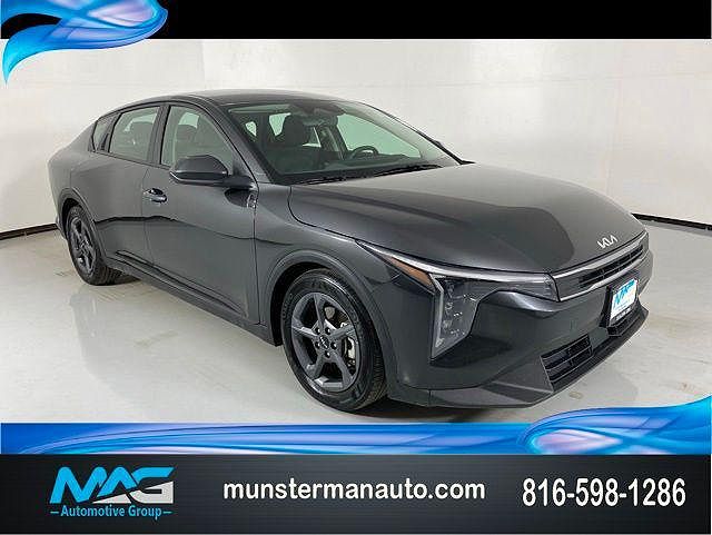 2025 Kia K4