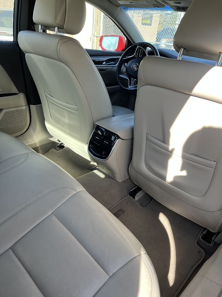 2014 Cadillac XTS