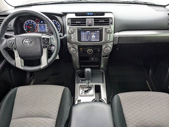 2019 Toyota 4Runner SR5 photo 11