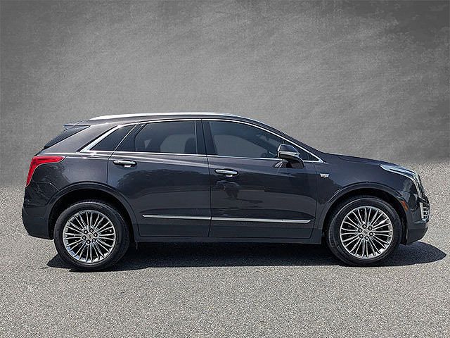2017 Cadillac XT5