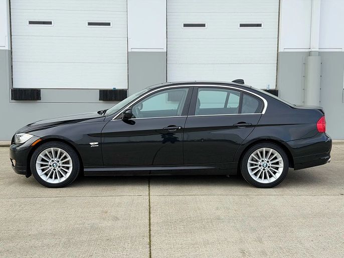 2011 BMW 3 Series