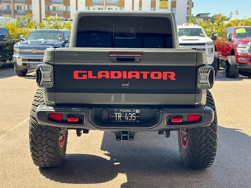 2021 Jeep Gladiator Rubicon image 3