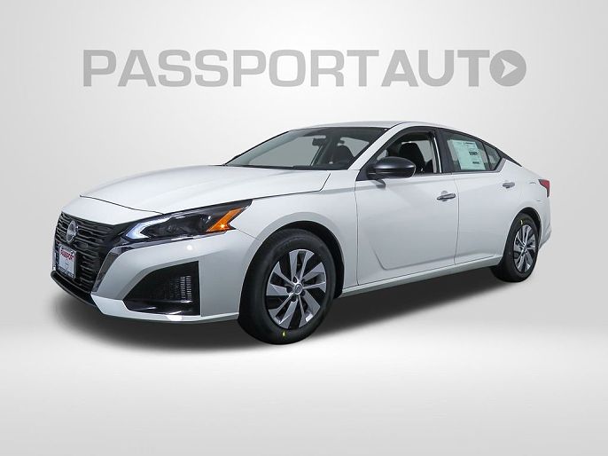 2025 Nissan Altima