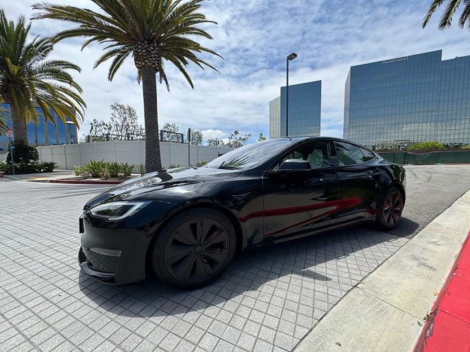 2022 Tesla Model S