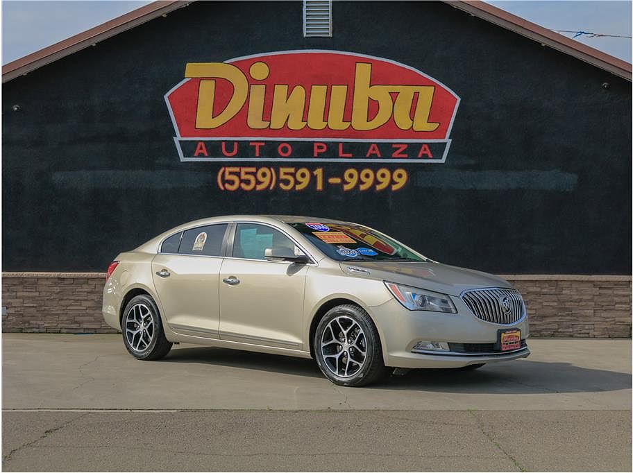 2016 Buick LaCrosse Sport Touring image 4