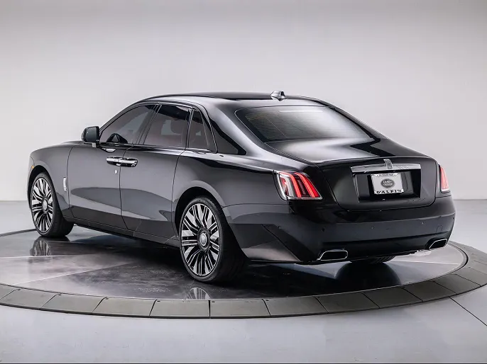 2025 Rolls-Royce Ghost