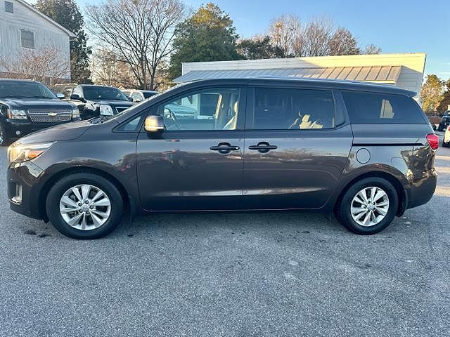 2017 Kia Sedona