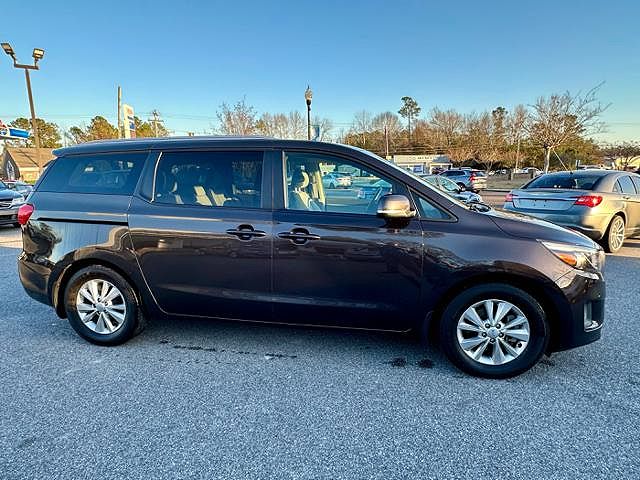 2017 Kia Sedona