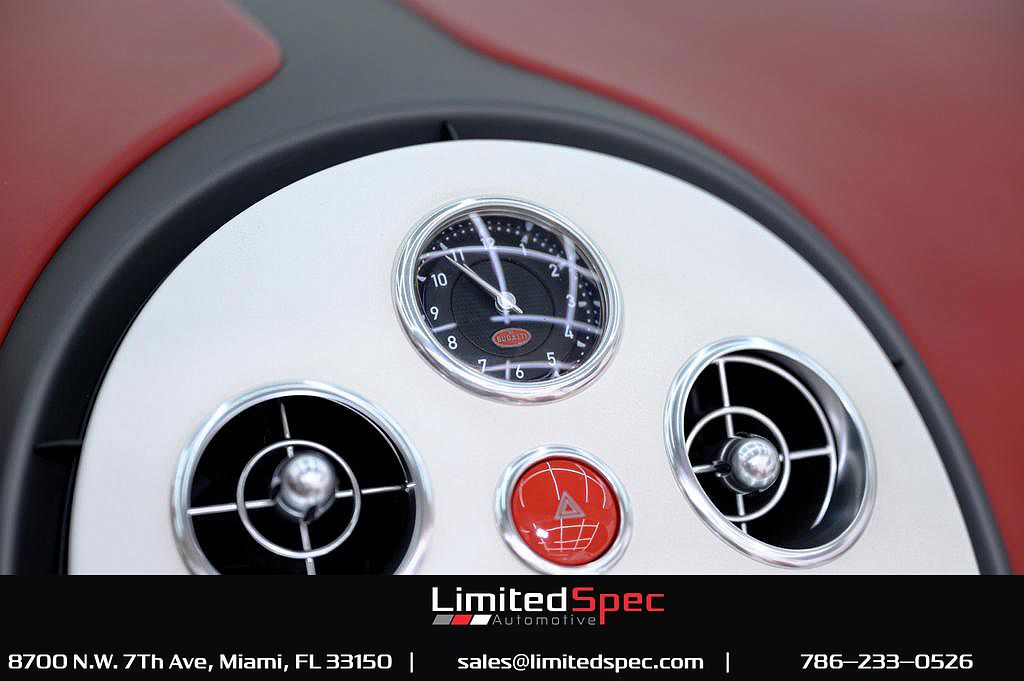 2011 Bugatti Veyron null image 87