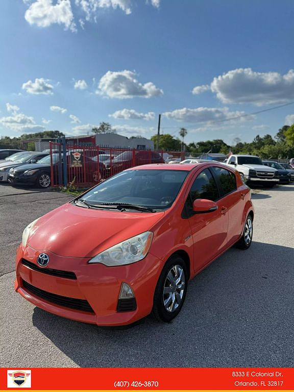 2013 Toyota Prius c