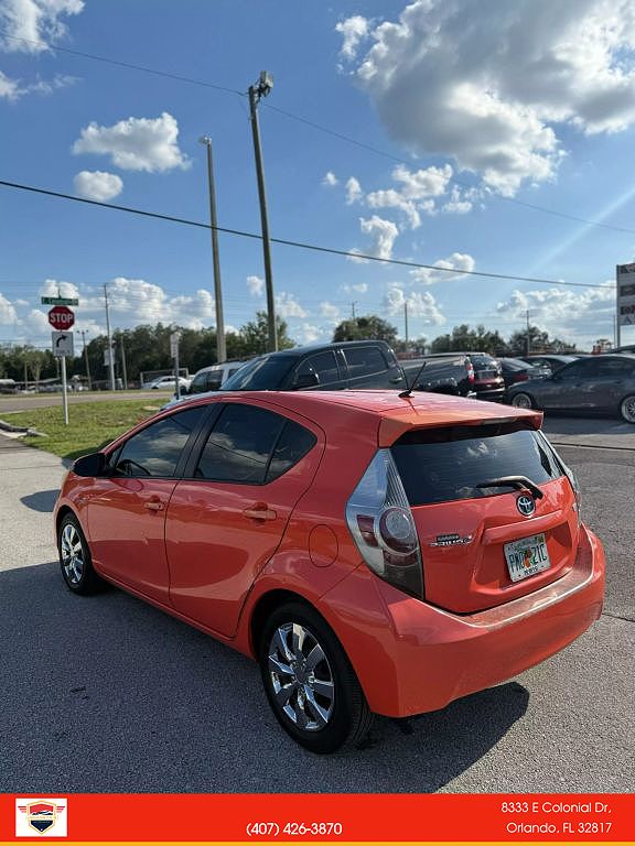 2013 Toyota Prius c