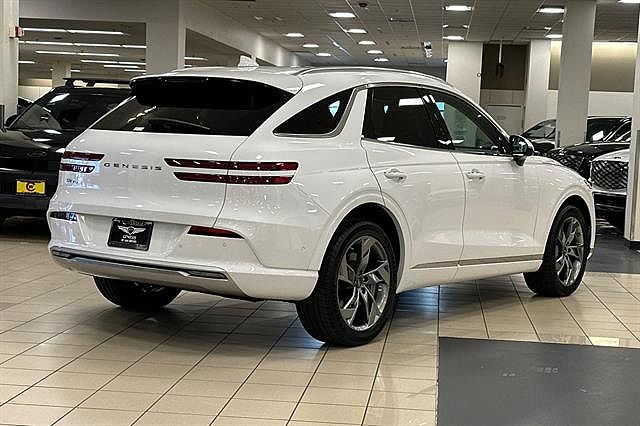 2025 Genesis GV70