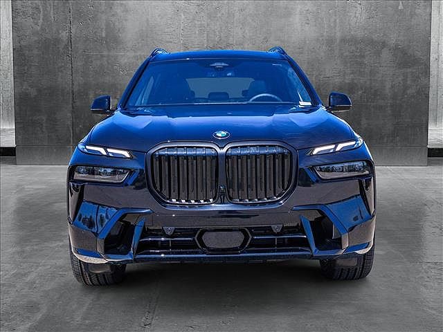 2026 BMW X7