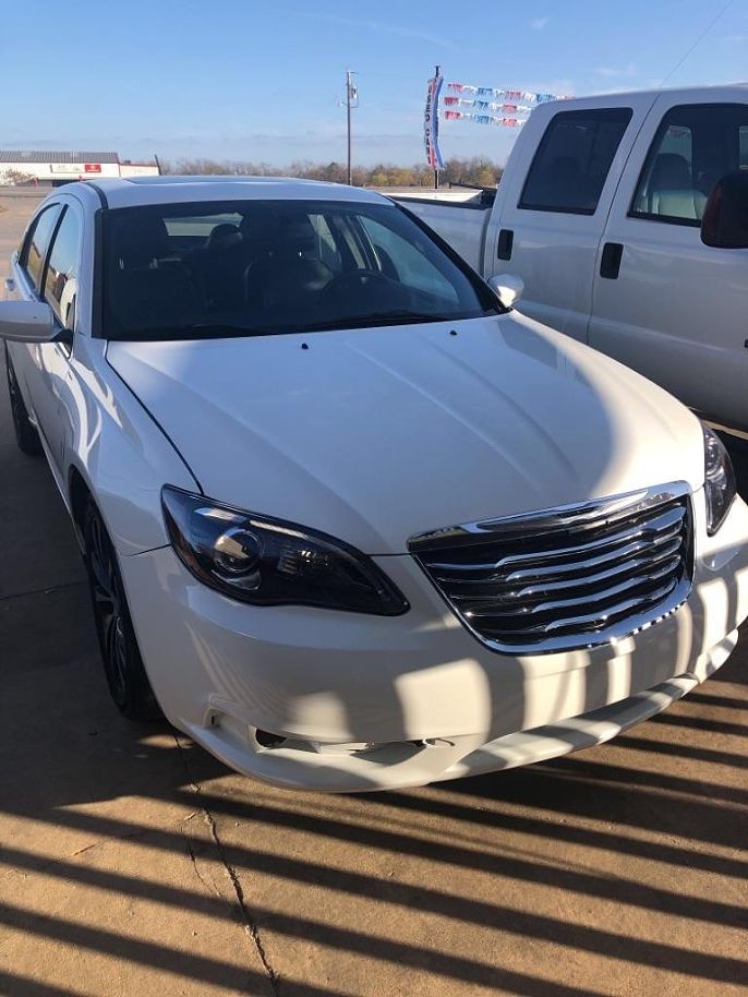 2012 Chrysler 200