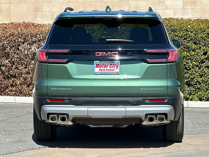 2027 GMC Acadia