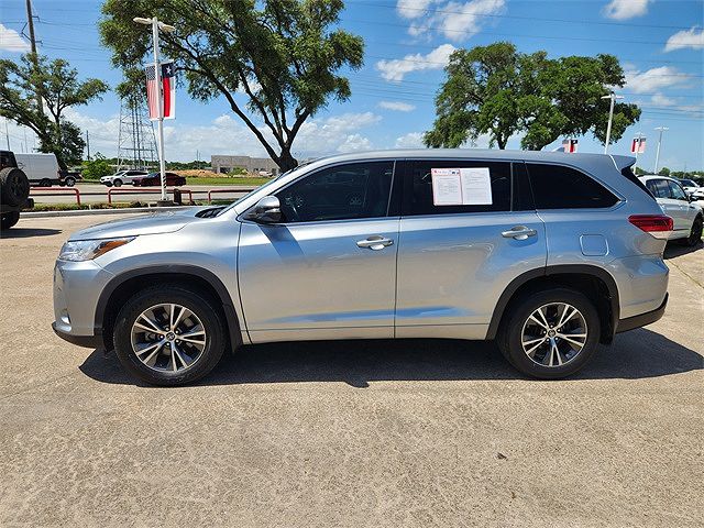2017 Toyota Highlander