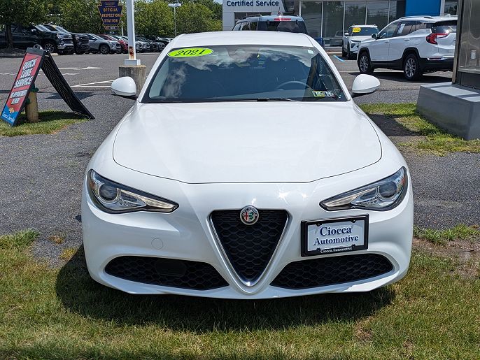 2021 Alfa Romeo Giulia