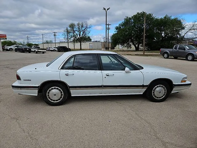 1995 Buick LeSabre Limited Edition image 11